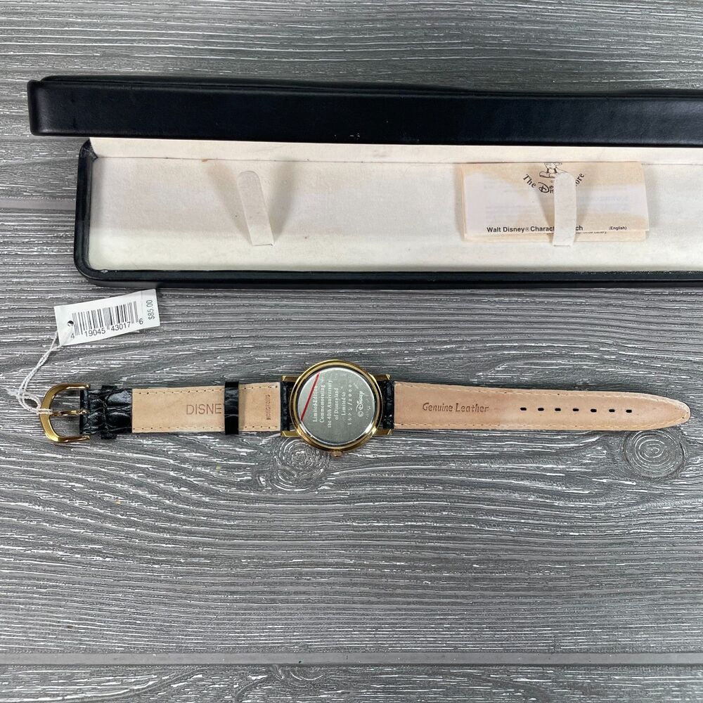 Vintage Disney Watch 40 Years of Adventure Disneyland Castle Limited 1625/2000 - Picture 5 of 12